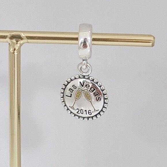 Pandora Las Vegas 2016 Celebration Exclusive Dangle Charm with box - Picture 1 of 5
